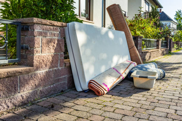 Best Construction Debris Removal  in Uniondale, NY